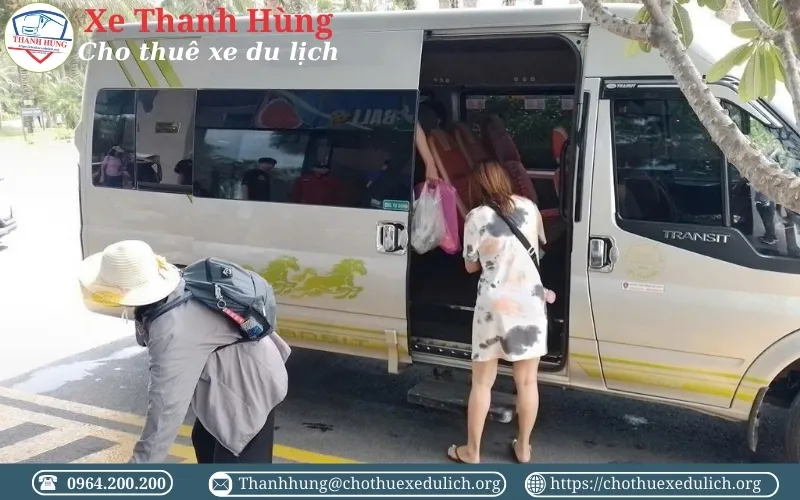 Cho Thuê xe 16 chỗ tiễn sân bay