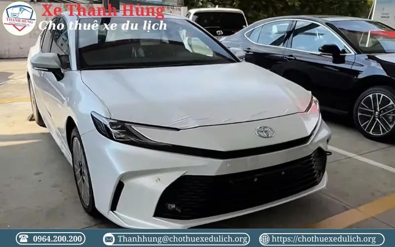 Cho thuê xe Camry theo tháng