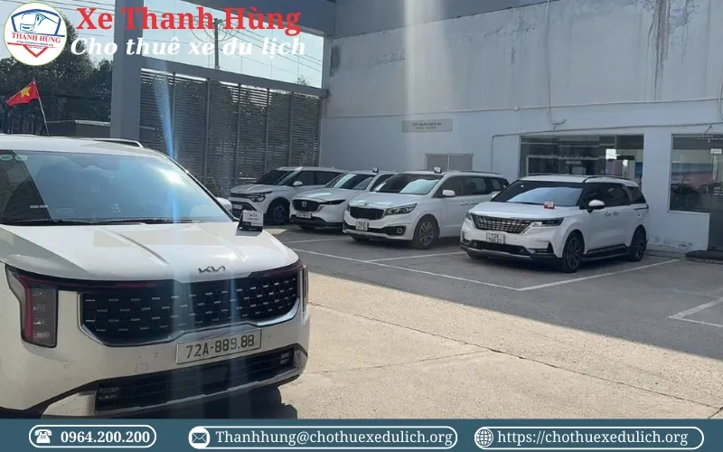 Thuê xe KIA Carnival tháng