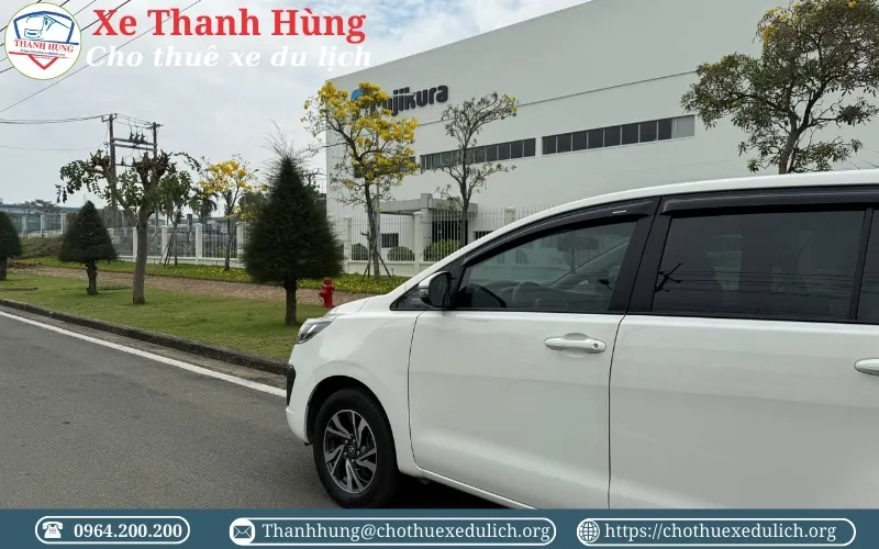 Cho thuê xe đưa đón công nhân viên
