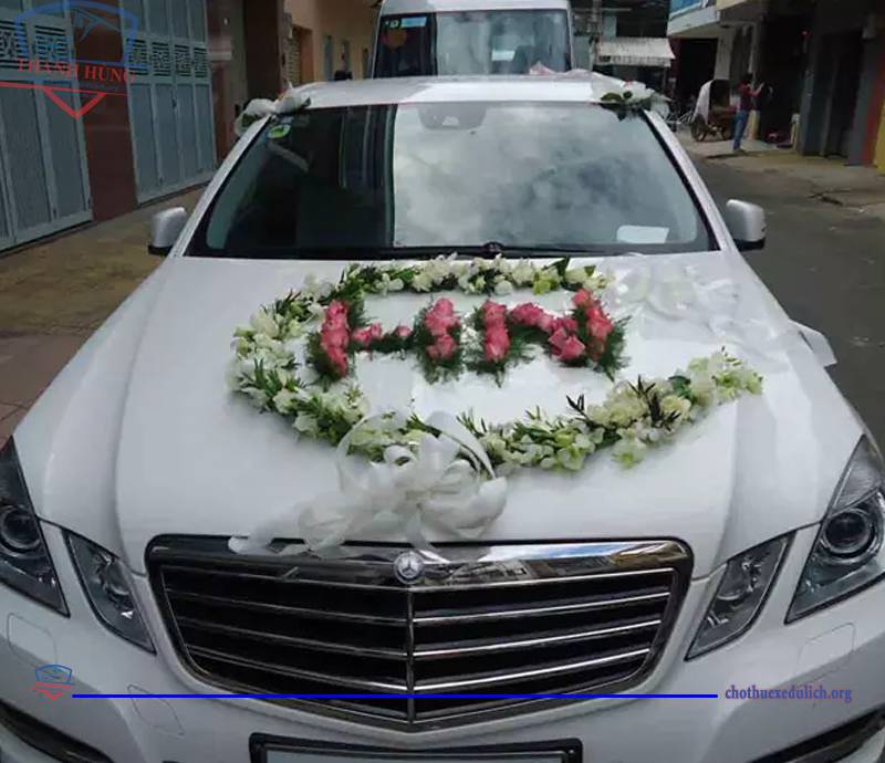 trang trí xe hoa cô dâu