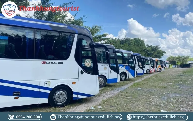 Cho thuê xe đưa đón nhân viên đi làm chuyên nghiệp
