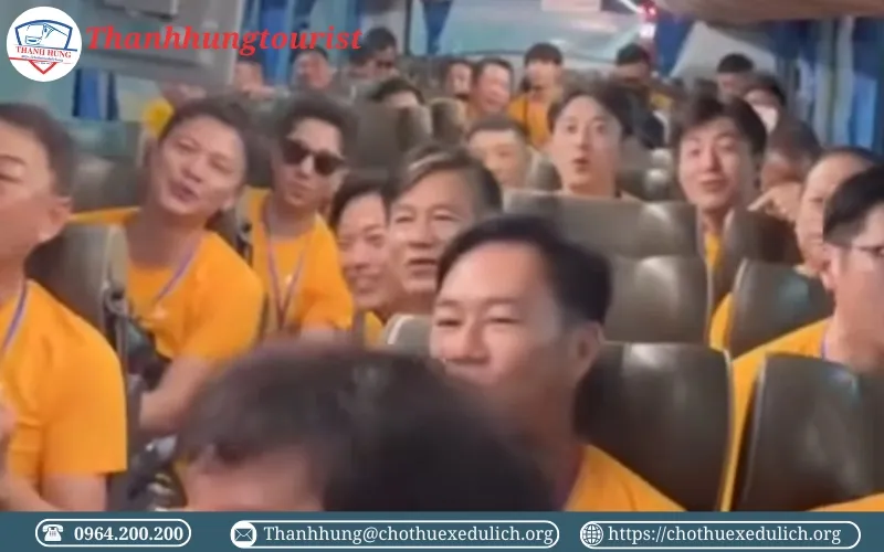 Thuê xe 35 chỗ TPHCM