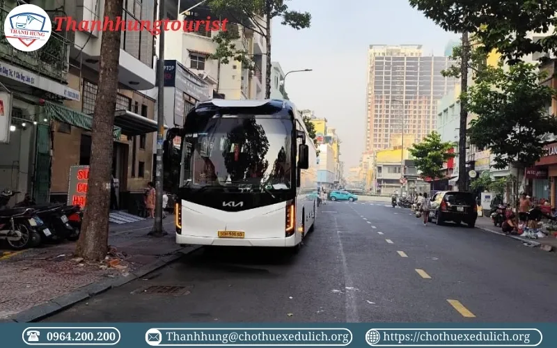 Thuê xe 45 chỗ tại Sài Gòn