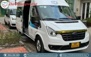 Xe 16 chỗ Ford Transit 2022