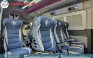 Bên trong xe 16 chỗ Hyundai Solati