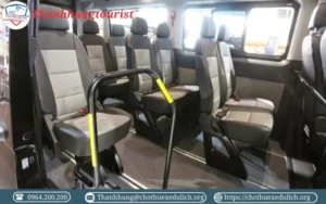 Bên trong xe 16 chỗ Hyundai Solati