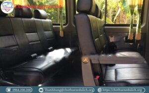 Bên trong xe 16 chỗ Mercedes Sprinter
