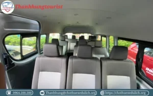 Hình ảnh bên trong xe 16 chỗ Toyota Hiace