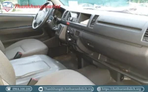 Hình ảnh bên trong xe 16 chỗ Toyota Hiace