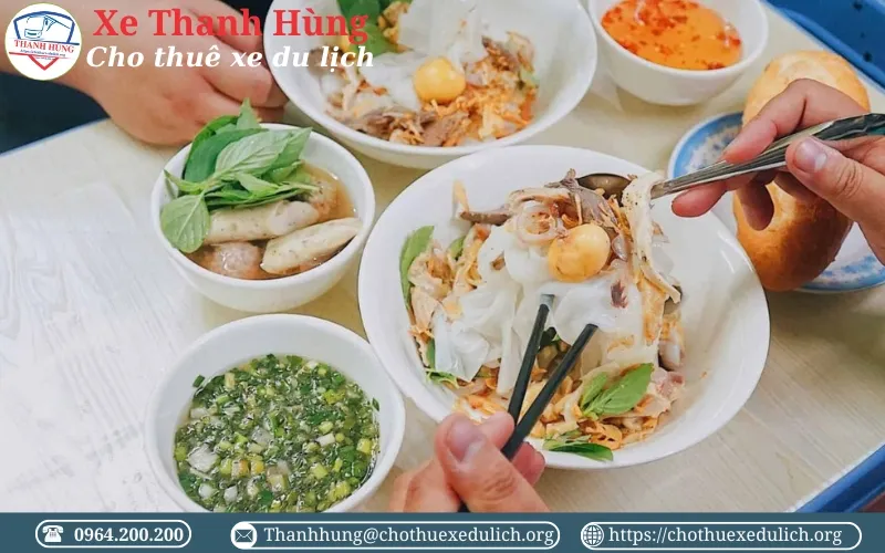 Bánh ướt lòng gà