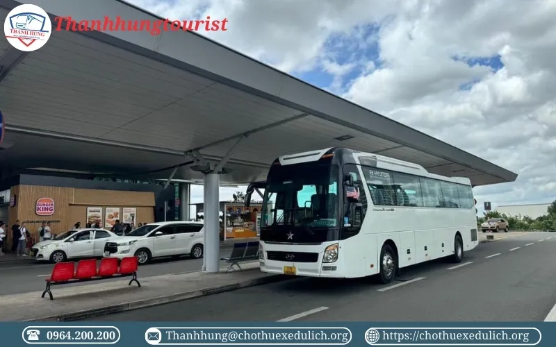 Cho thuê xe 29 chỗ đón tiễn sân bay
