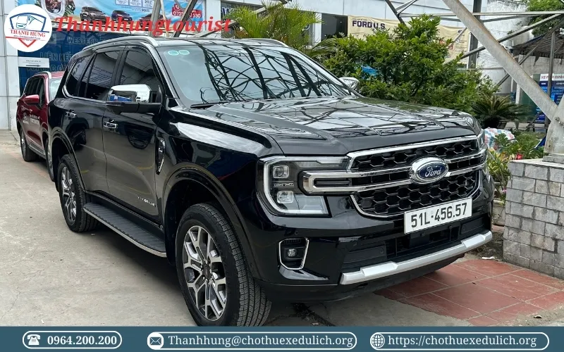 Cho thuê xe 7 chỗ Ford Everest