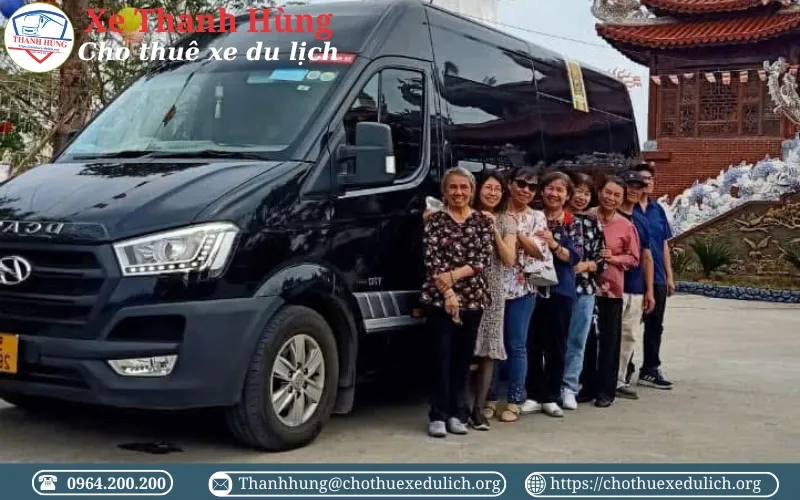 Thuê xe 16 chỗ đi du lịch