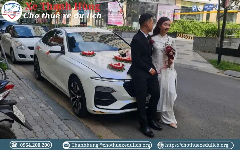 Thuê xe hoa 4 chỗ