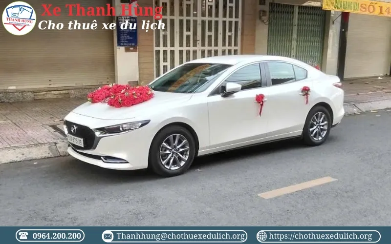 Thuê xe hoa Mazda